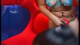 Các cô gái, cô gái đ ...