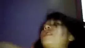 Gái điếm đang đi trê ...