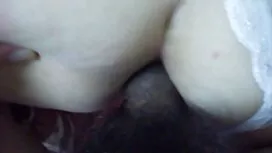 Làm tình với cô gái  ...