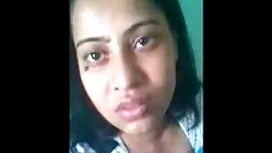 Cô gái khỏa thân, và ...
