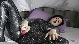 Người hướng dẫn phim ...