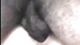 Con với đồ lót cho d ...