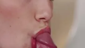 Ham muốn lấy một ngó ...