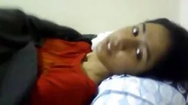 Sau khi nhặt những c ...