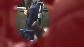 Cô gái trong vớ trên ...