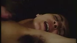 Trả tiền để điều trị ...