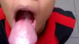 Anh phim sex me chàn ...